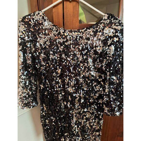 Women’s Size Medium Blaque Label Lo Back Silver All Sequin Short Dress - Picture 5 of 6